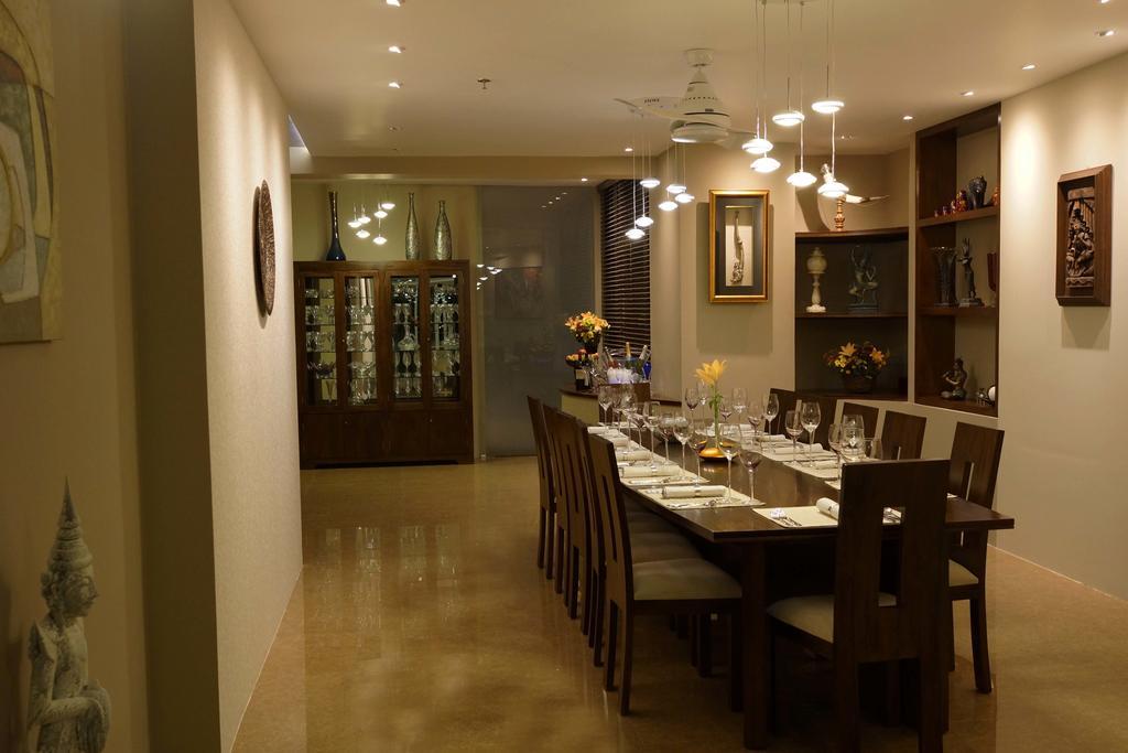 The Penthouse Above Sea Appartement Dehiwala-Mount Lavinia Buitenkant foto