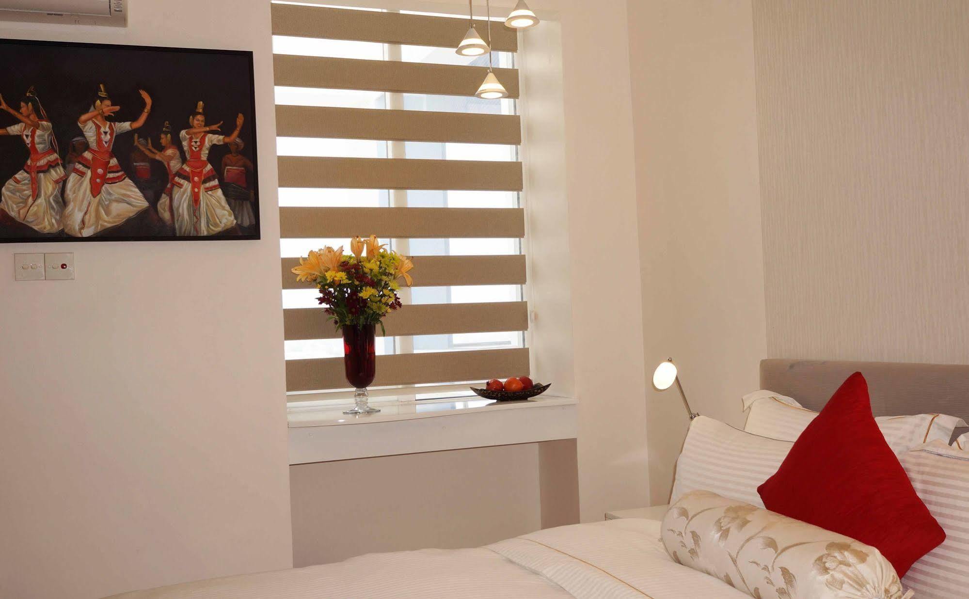 The Penthouse Above Sea Appartement Dehiwala-Mount Lavinia Buitenkant foto