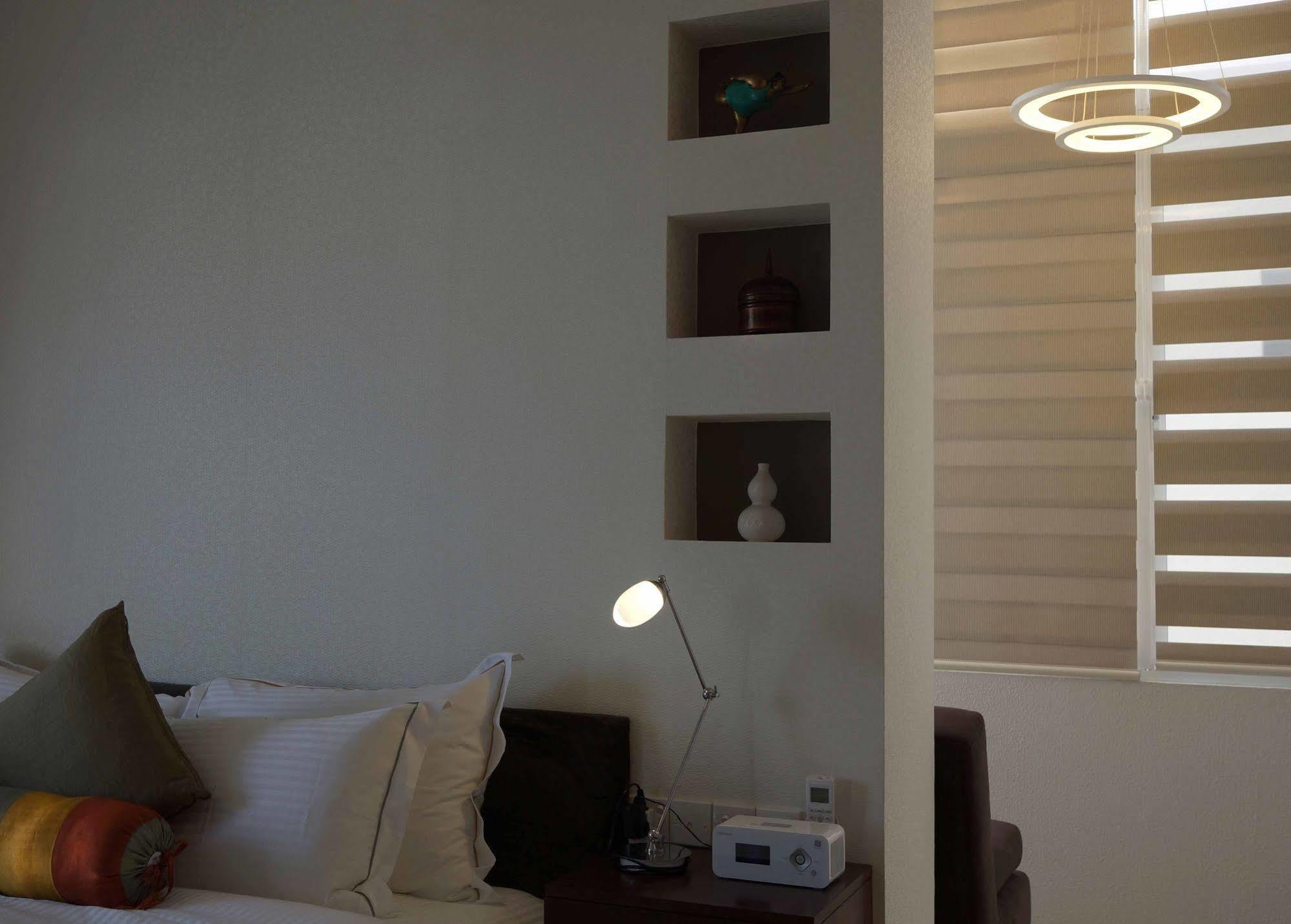The Penthouse Above Sea Appartement Dehiwala-Mount Lavinia Buitenkant foto