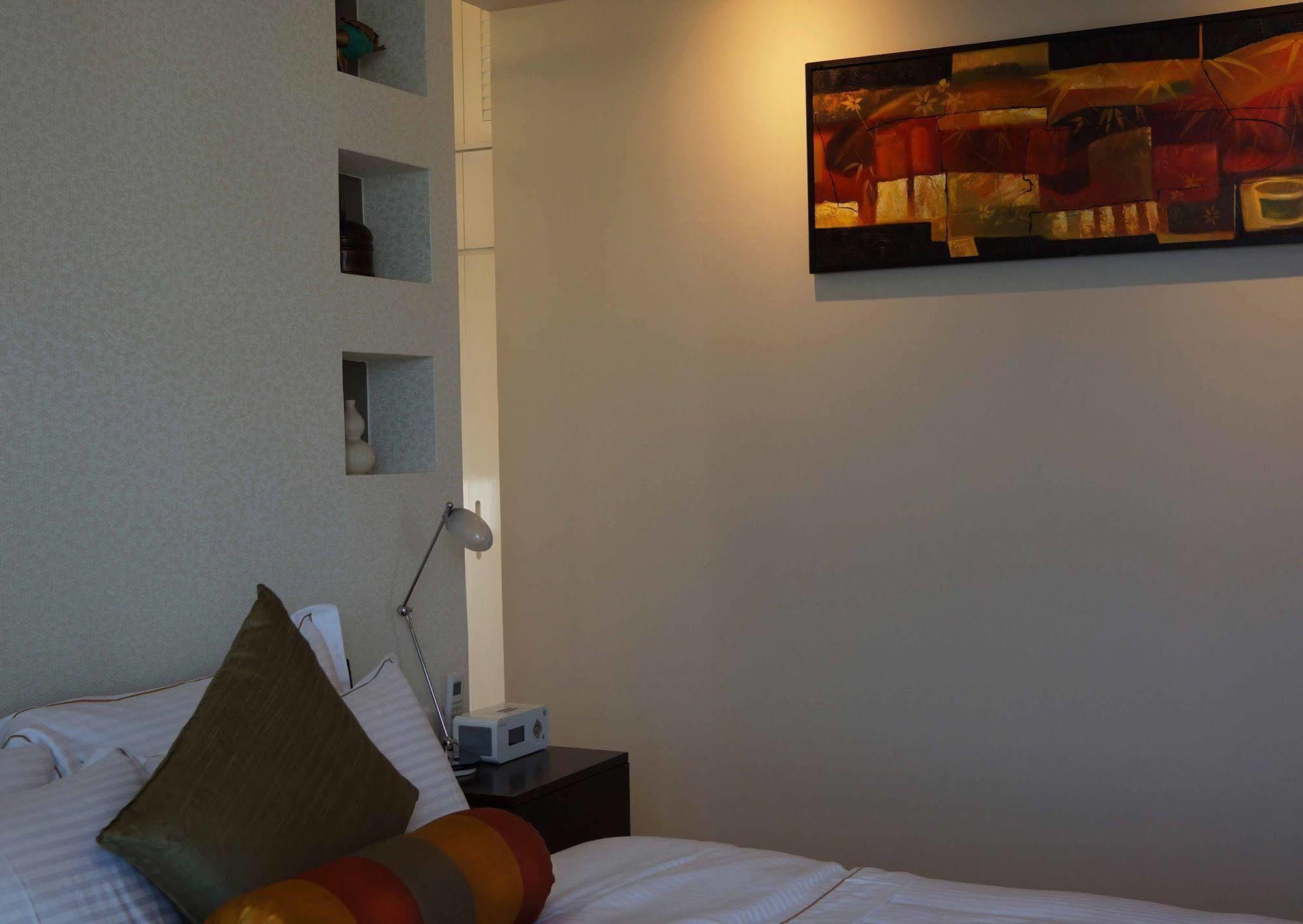 The Penthouse Above Sea Appartement Dehiwala-Mount Lavinia Buitenkant foto